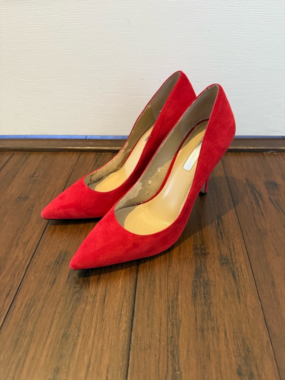 BCBGENERATION Treasure Suede Pointed-Toe High Heels - Picture 4 of 7